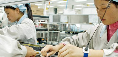 A DAY IN THE LIFE OF AN IPHONE FACTORY WORKER